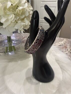 💜Brighton One Love Purple Crystal Pavé Statement Bangle Bracelet